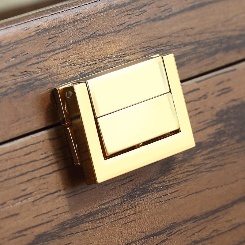 Boite en bois noyer
