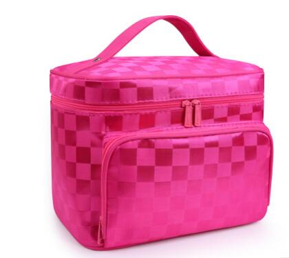 trousse de toilette femme violine