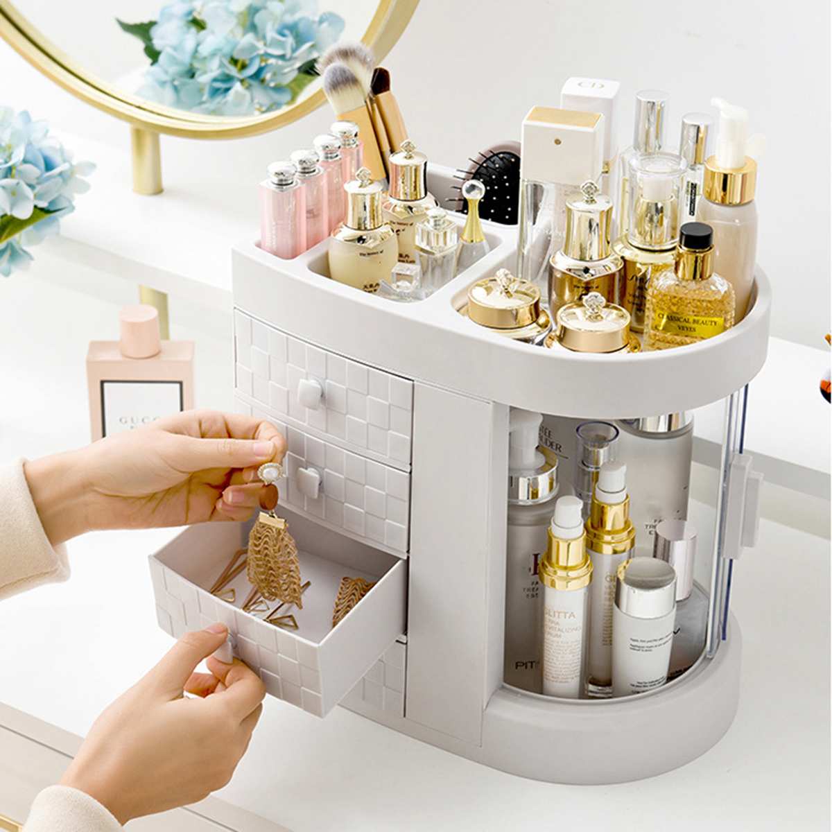 rangement maquillage blanc